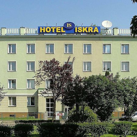 Iskra Otel Radom Dış mekan fotoğraf
